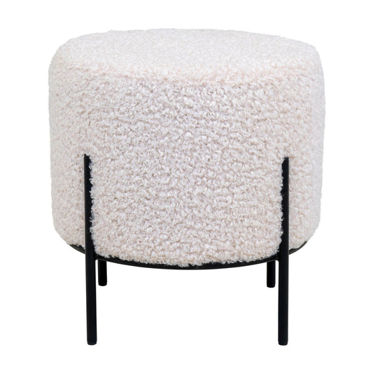Gezellige kruk met zachte, crèmekleurige bouclé-stof en zwarte metalen poten, elegant en modern design.