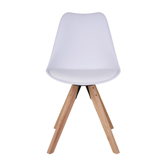 Witte kunststof stoel met elegante houten poten, minimalistisch ontwerp, perfect voor moderne interieurs.