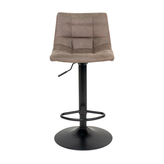 Grijze barkruk met vierkante bekleding, ronde voetsteun en zwart metalen basis. Rustieke en moderne uitstraling.