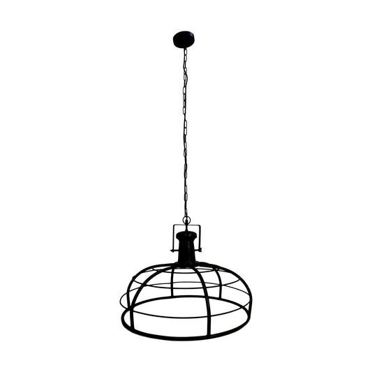 Zwart metalen hanglamp met open kooi-ontwerp, opgehangen aan een lange ketting tegen een witte achtergrond.