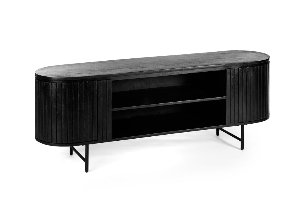 Elegant zwart houten dressoir met afgeronde hoeken, strakke verticale lijnen en open schappen.