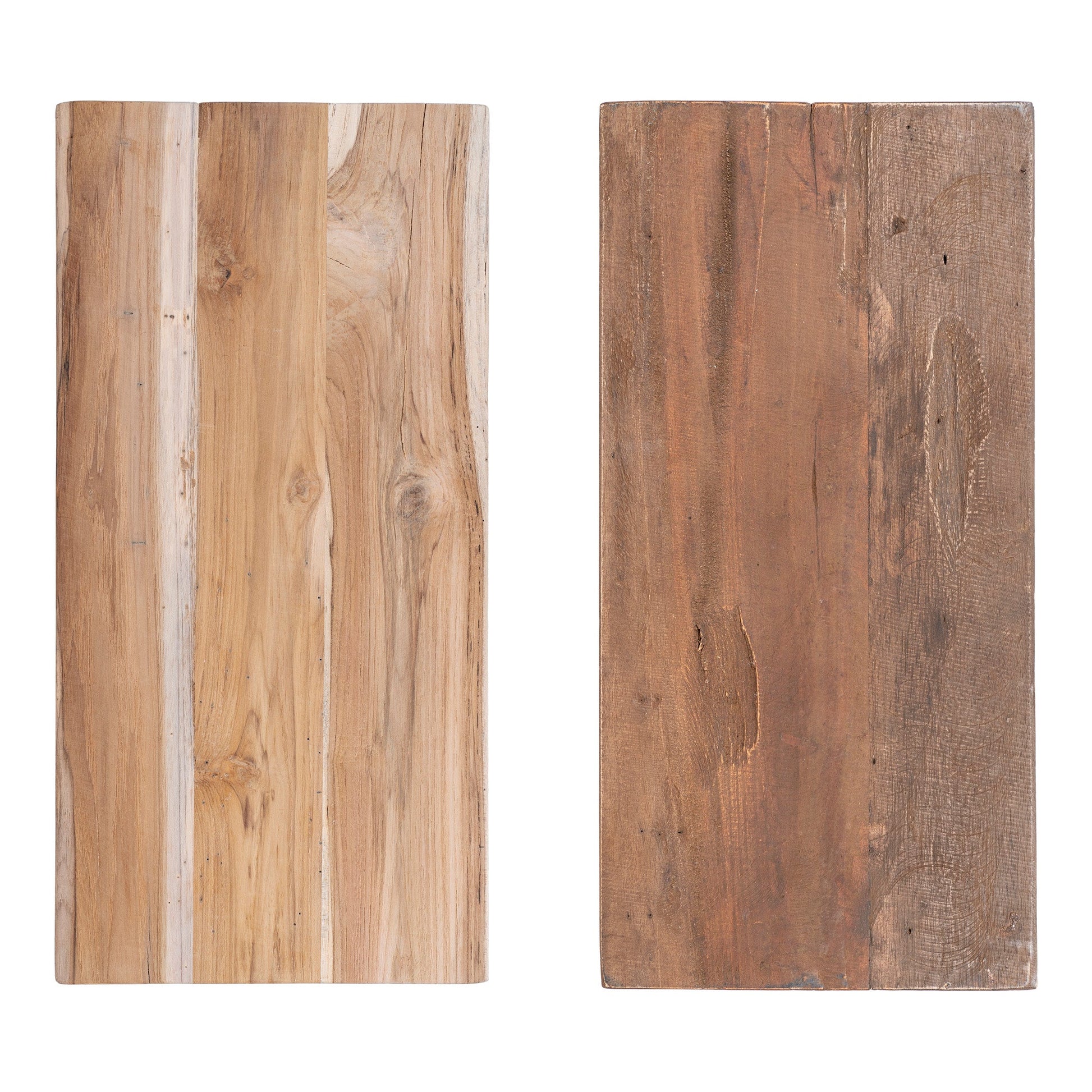 Twee houten planken, links met lichte en donkere tinten, rechts met een warme, verouderde bruine kleur.