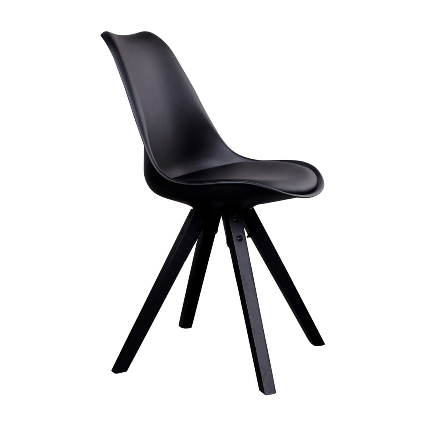 Elegante zwarte designstoel met strak kunststof zitvlak en houten poten, minimalistisch en eigentijds.