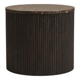 Schuine hoek van House Nordic Rota bijzettafel met geribbelde donkerbruine MDF basis en marmerlook blad