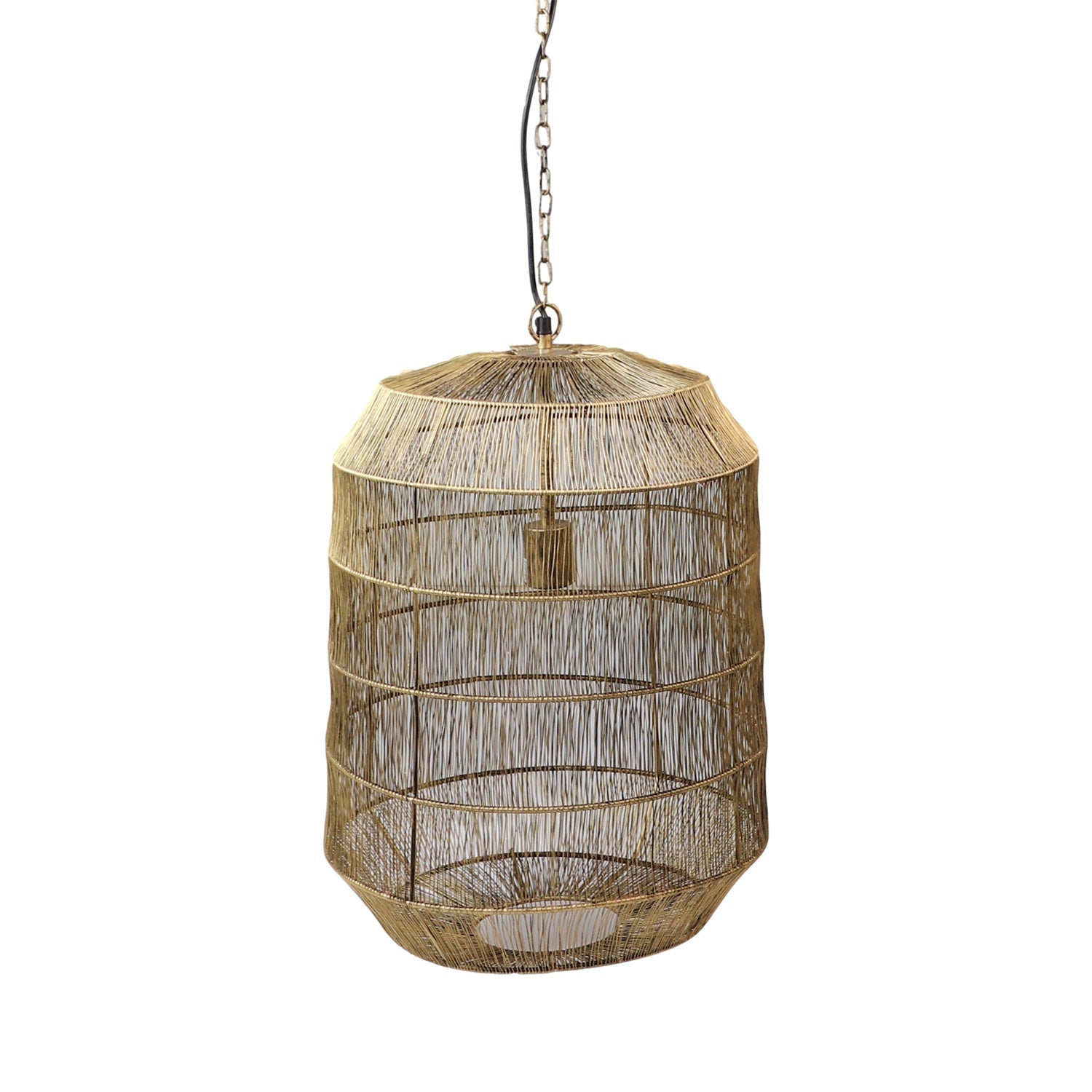 Grote hanglamp gemaakt van fijn gevlochten rotan, met een rustieke uitstraling en metalen ketting.