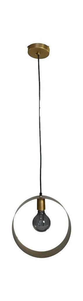 Gouden hanglamp met minimalistisch design, zwarte kabel en ronde ring om een enkele gloeilamp.