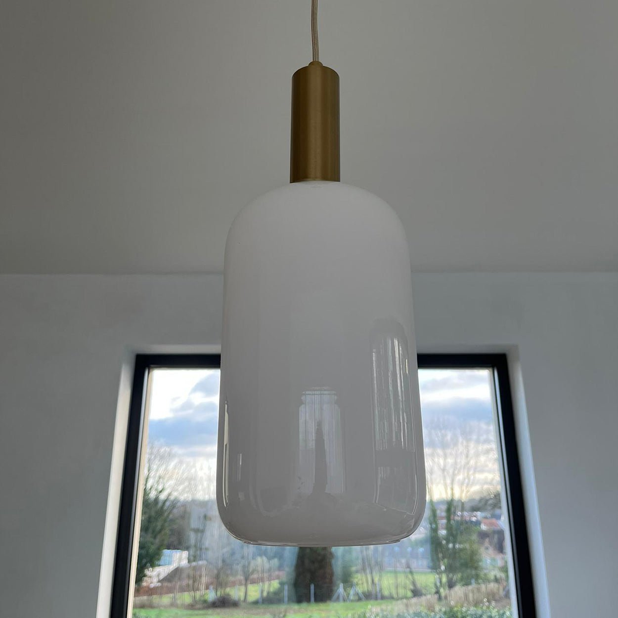 Chelsea Hanglamp Wit Glas Goud Detail - House of Baboon - House Nordic
