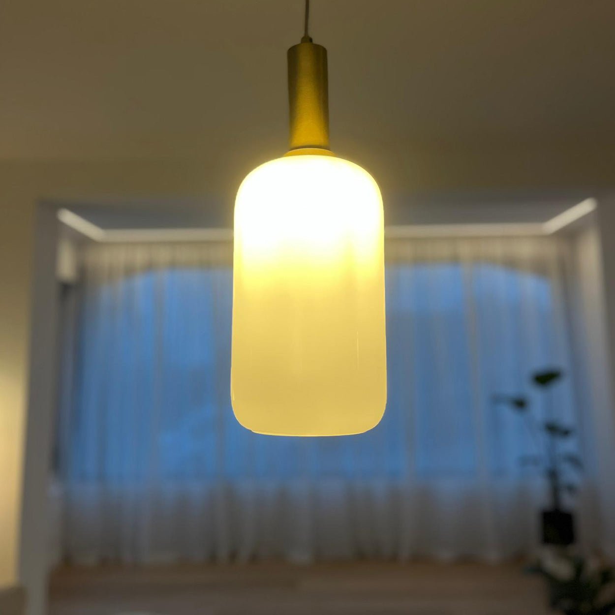 Chelsea Hanglamp Wit Glas Goud Detail - House of Baboon - House Nordic